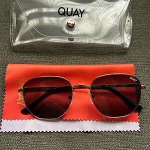 Quay Australia Gold and Black Sunglasses- BIG TIME - GOLD/SMOKE POLARIZED